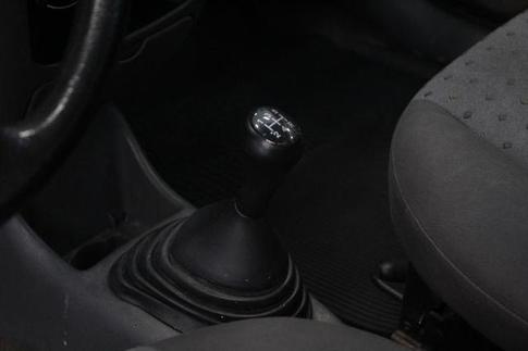FORD COURIER 1.6 L