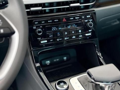 HYUNDAI CRETA ULTIMATE 1.6 TB 16V AUT.