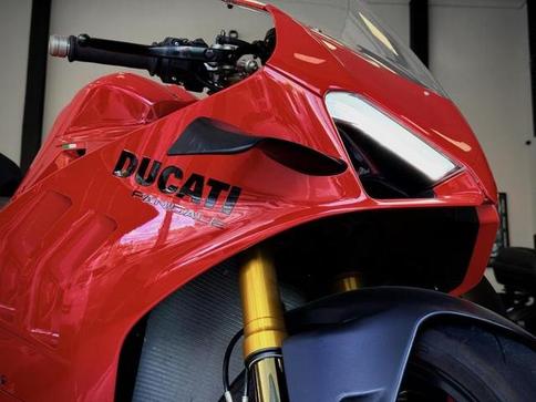 DUCATI DUCATPANIGALE V4 S