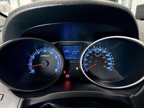 HYUNDAI IX35 2.0