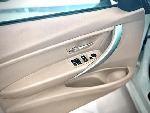 BMW 320I ACTIVE FLEX