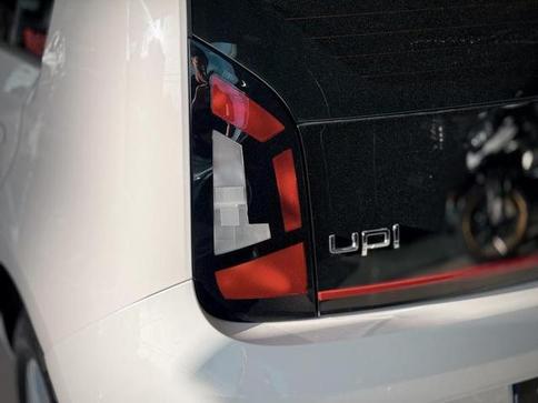 VOLKSWAGEN UP MOVE MDV