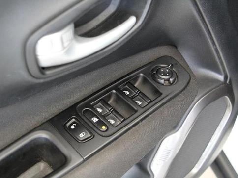 JEEP RENEGADE SPT T270