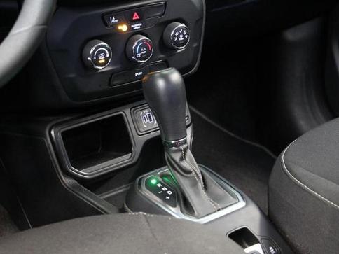 JEEP RENEGADE SPT T270