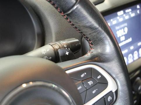 JEEP RENEGADE THAWK AT D