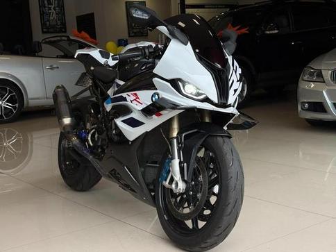 BMW S1000 RR