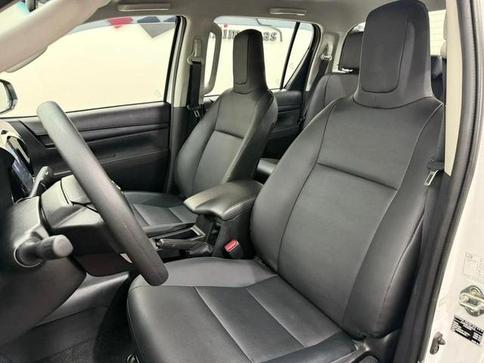 TOYOTA HILUX CD DSL POWER PACK AT