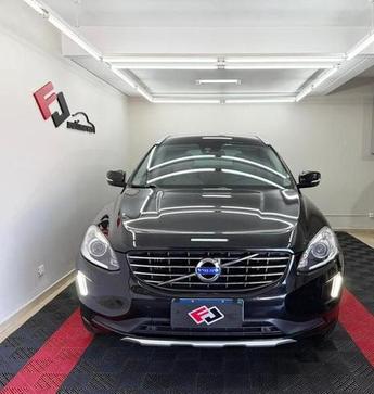 VOLVO XC 60 2.0 T5 DYNAMIC