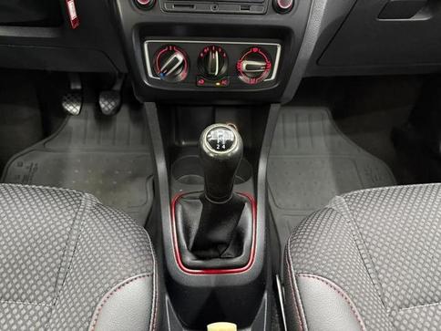 VOLKSWAGEN FOX 1.6 MI ROCK IN RIO 8V FLEX 4P
