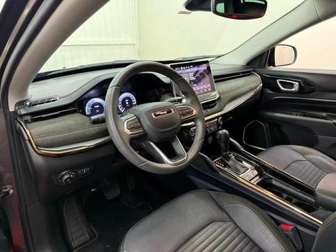 JEEP COMMANDER LIMITED T270 1.3 TB FLEX AUT