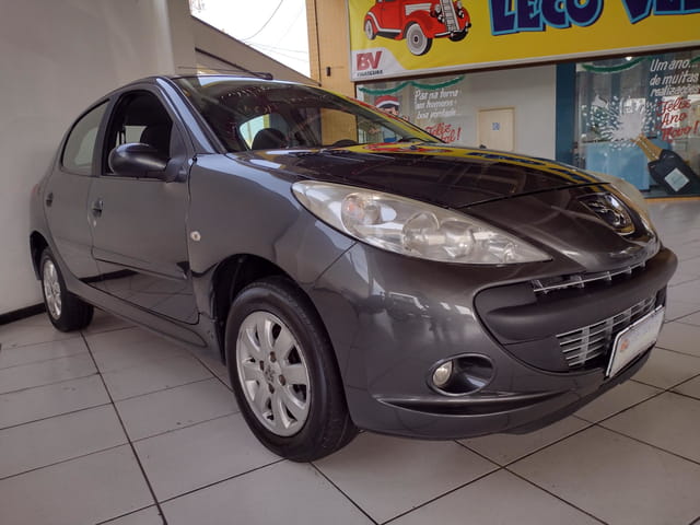 PEUGEOT 207 HATCH XRS 1.4 8V 4P