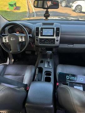 NISSAN FRONTIER LE 4X4