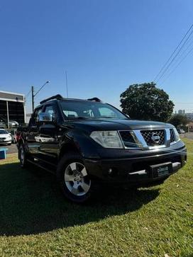 NISSAN FRONTIER LE 4X4