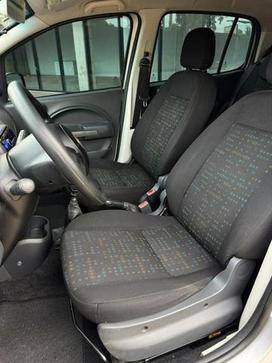 FIAT UNO VIVACE 1.0