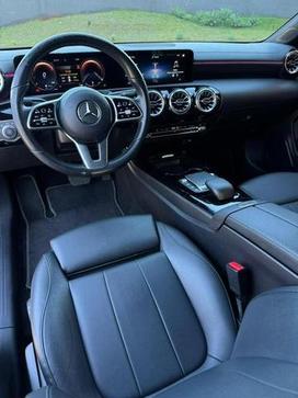 MERCEDES-BENZ CLA-250