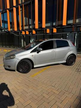 FIAT PUNTO SPORTING 1.8