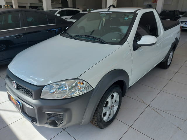 FIAT STRADA FREEDOM CABINE SIMPLES