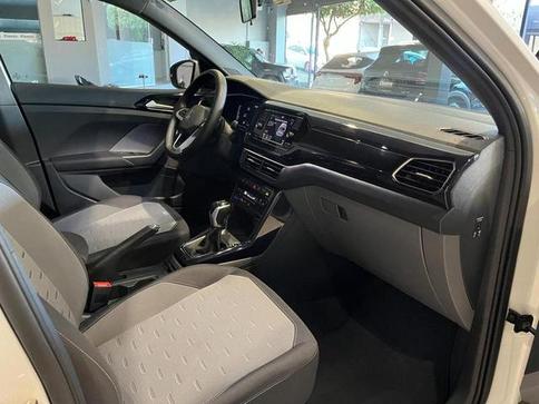 VOLKSWAGEN T-CROSS COMFORTLINE 1.0 TSI FLEX 5P AUT.