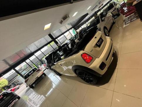 MINI JOHN COOPER WORKS CABRIO 1.6 TURBO