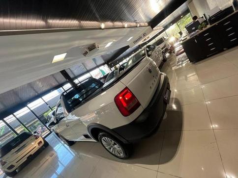 VOLKSWAGEN SAVEIRO ROBUST 1.6 TOTAL FLEX 16V