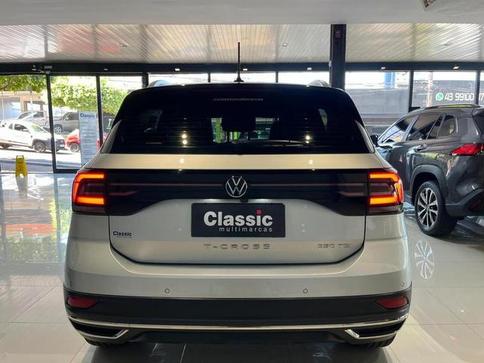 VOLKSWAGEN T CROSS HL TSI