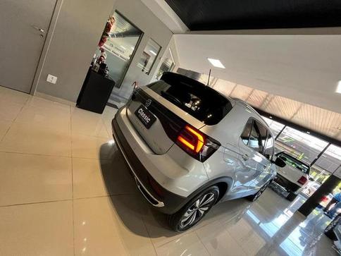 VOLKSWAGEN T CROSS HL TSI