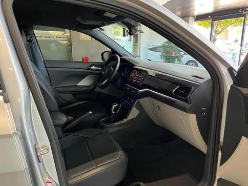 VOLKSWAGEN T CROSS HL TSI