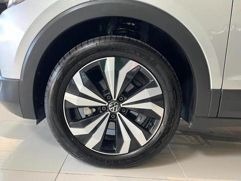 VOLKSWAGEN T CROSS HL TSI