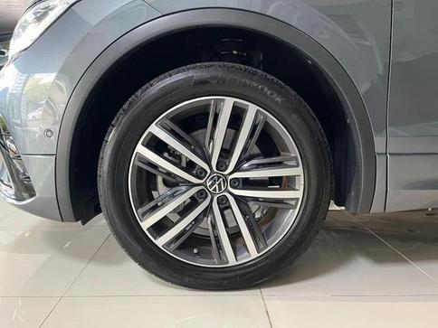 VOLKSWAGEN TIGUAN ALLSPACE RL