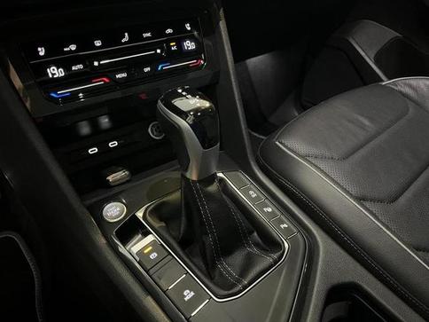 VOLKSWAGEN TIGUAN ALLSPACE RL