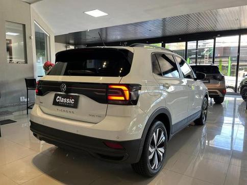 VOLKSWAGEN T CROSS TSI