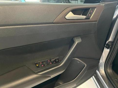 VOLKSWAGEN VIRTUS HL AC