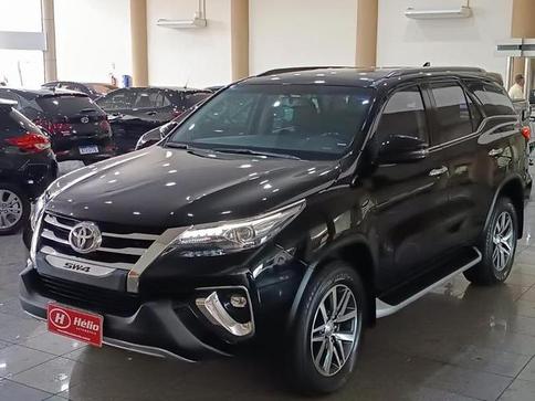 TOYOTA HILUX SW4 SRX 4X4 2.8 TB 4P DIESEL