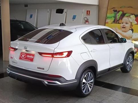 FIAT FASTBACK AUDACE TURBO 200 FLEX AT 4P