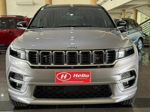 JEEP COMMANDER OVERLAND HURRICANE