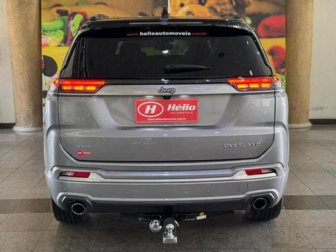 JEEP COMMANDER OVERLAND HURRICANE