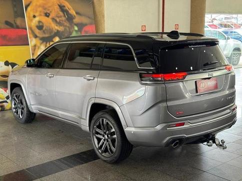 JEEP COMMANDER OVERLAND HURRICANE