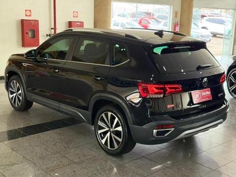 VOLKSWAGEN TAOS HL TSI AE