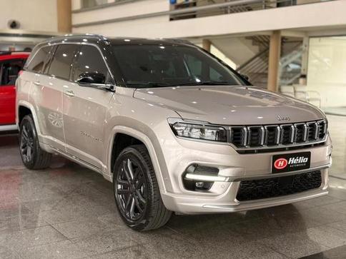 JEEP COMMANDER OVERLAND HURRICANE
