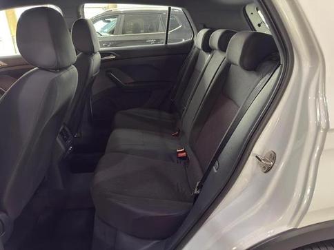 VOLKSWAGEN T CROSS 200 TSI AUT