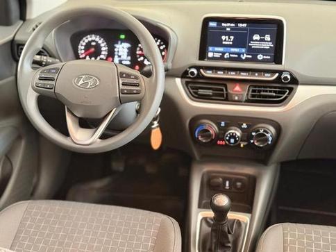 HYUNDAI HB20S 1.0 CONFORT PLUS 12V FLEX 4P MANUAL