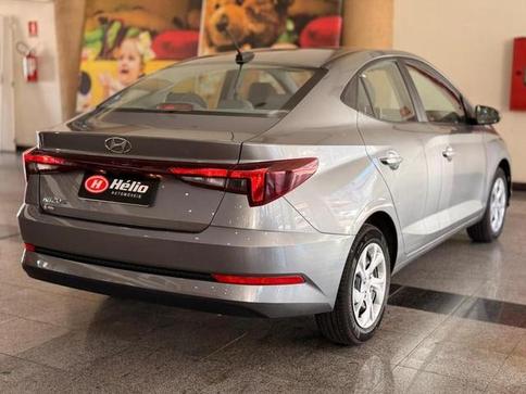 HYUNDAI HB20S 1.0 CONFORT PLUS 12V FLEX 4P MANUAL
