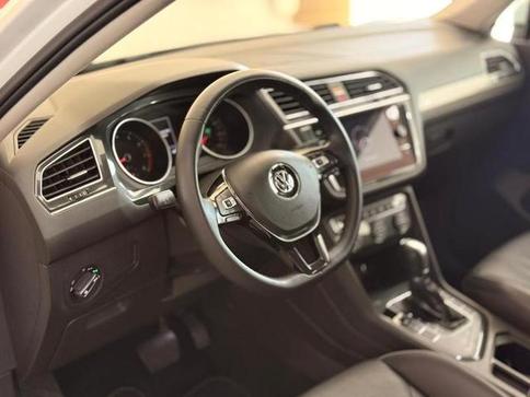 VOLKSWAGEN TIGUAN ALLSPACE CL