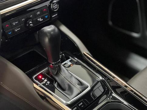 JEEP COMMANDER OVR T270