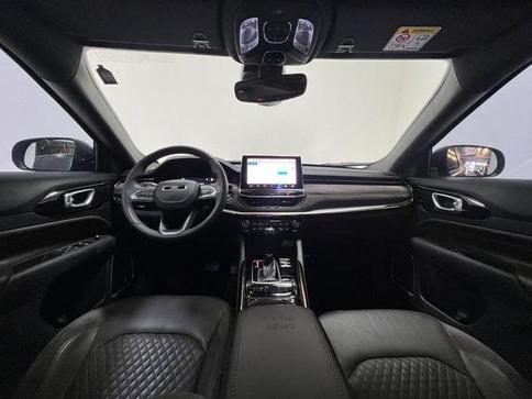 JEEP COMMANDER OVR T270