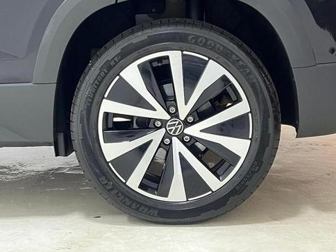 VOLKSWAGEN TAOS HL TSI