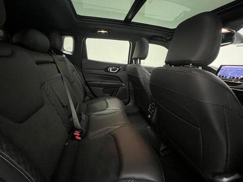 JEEP COMPASS BLACKHAWK