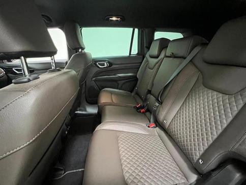 JEEP COMMANDER OVR T