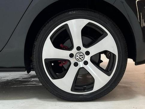 VOLKSWAGEN GOLF GTI AC