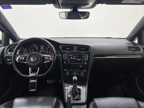 VOLKSWAGEN GOLF GTI AC